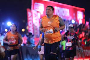 BIB: 24259, 12001
                            <button type="button" onclick="openModal(20721840)" class="btn btn-primary btn-sm float-right btn-popup" data-toggle="modal" data-target=".modal-high-quality">
                        <i class="fas fa-shopping-cart"></i> Add to Cart
                    </button>
                                            <button type="button" onclick="isThisMe(20721840, true)" class="btn btn-success btn-sm float-right btn-popup btn-isme hidden" data-toggle="tooltip" data-placement="bottom" title="นี่คือรูปของคุณใช่ไหม คลิกที่นี่เพื่อเอาเข้าอัลบั้ม">
                        <i class="fas fa-plus"></i> Add to album
                    </button>
                    <button type="button" onclick="isThisMe(20721840, false)" class="btn btn-warning btn-sm float-right btn-popup btn-isnotme hidden">
                        <i class="fas fa-ban"></i> Remove from album
                    </button>